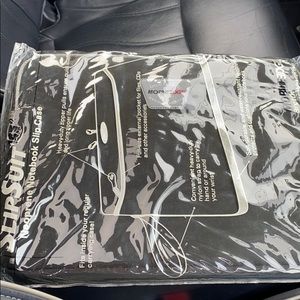 Slip suit neoprene chrome book/iPad case